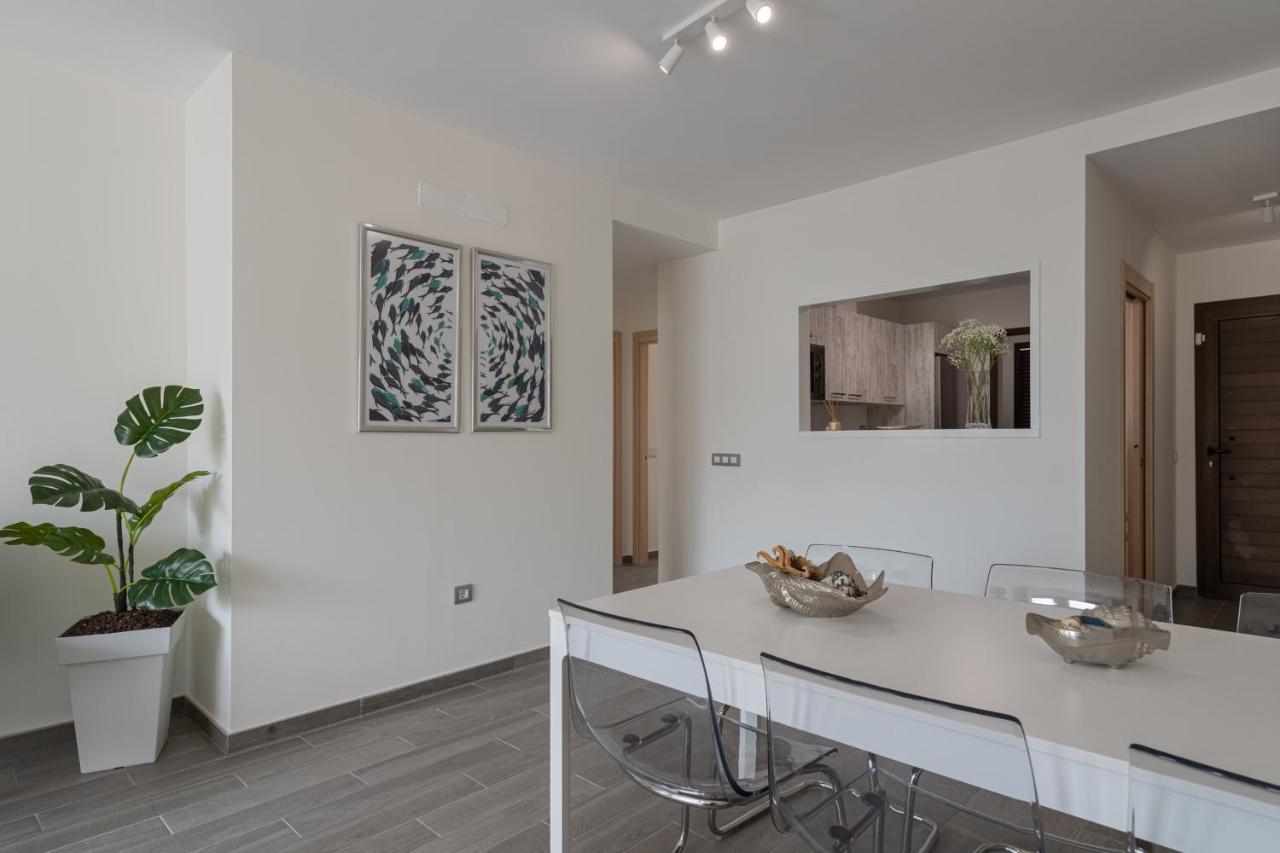 Homeforguest Flat With Large Terrace In Modern Residential Complex With Swimming Pool Caleta De Fuste Εξωτερικό φωτογραφία
